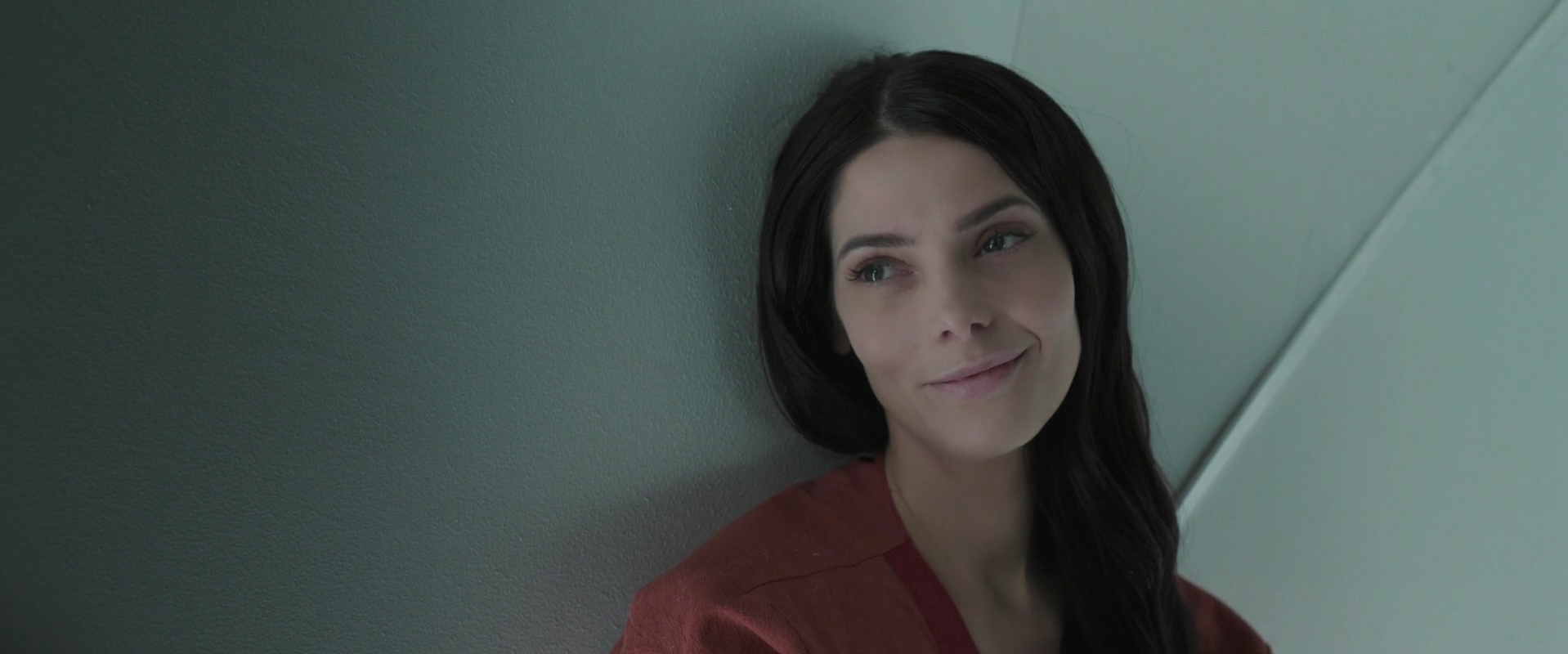 Ashley-Greene-dot-nl_TheImmaculateRoom3913.jpg