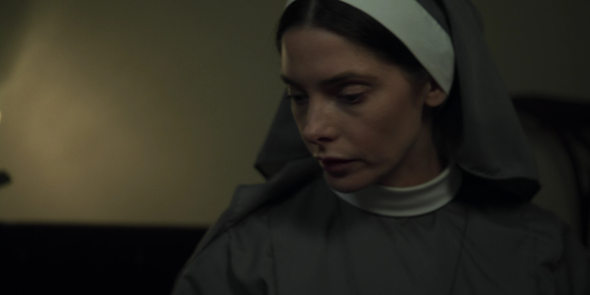 Ashley-Greene-dot-nl-TheRitual1335.jpg Ashley-Greene-dot-nl-TheRitual1335.jpg