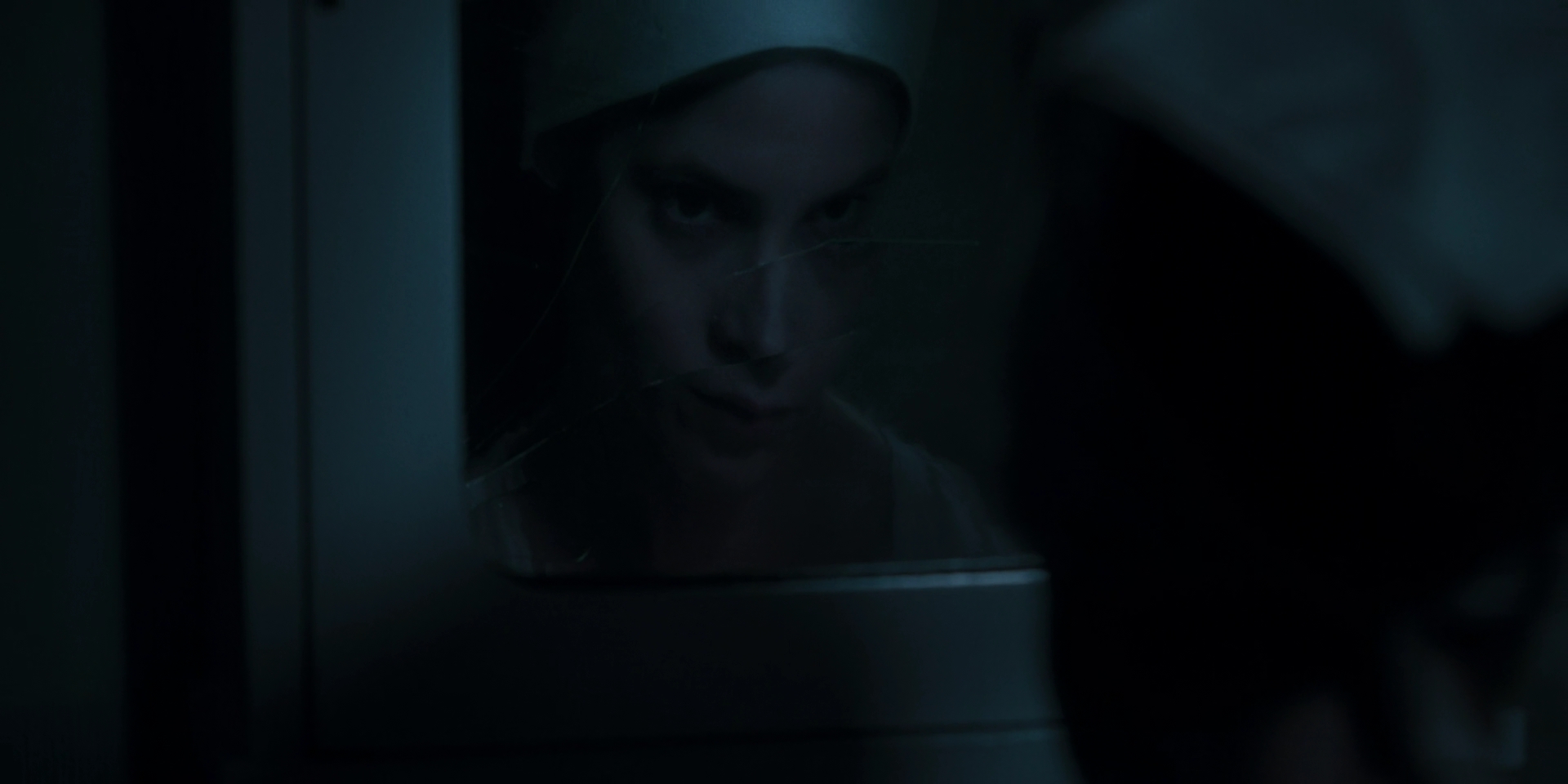 Ashley-Greene-dot-nl-TheRitual4128.jpg