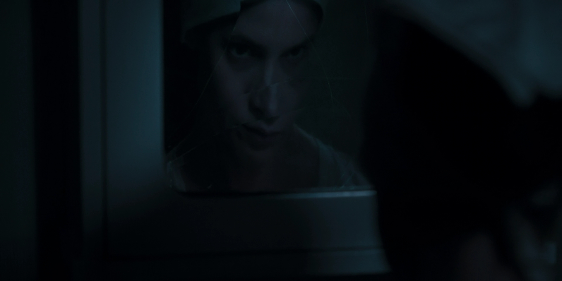 Ashley-Greene-dot-nl-TheRitual4133.jpg