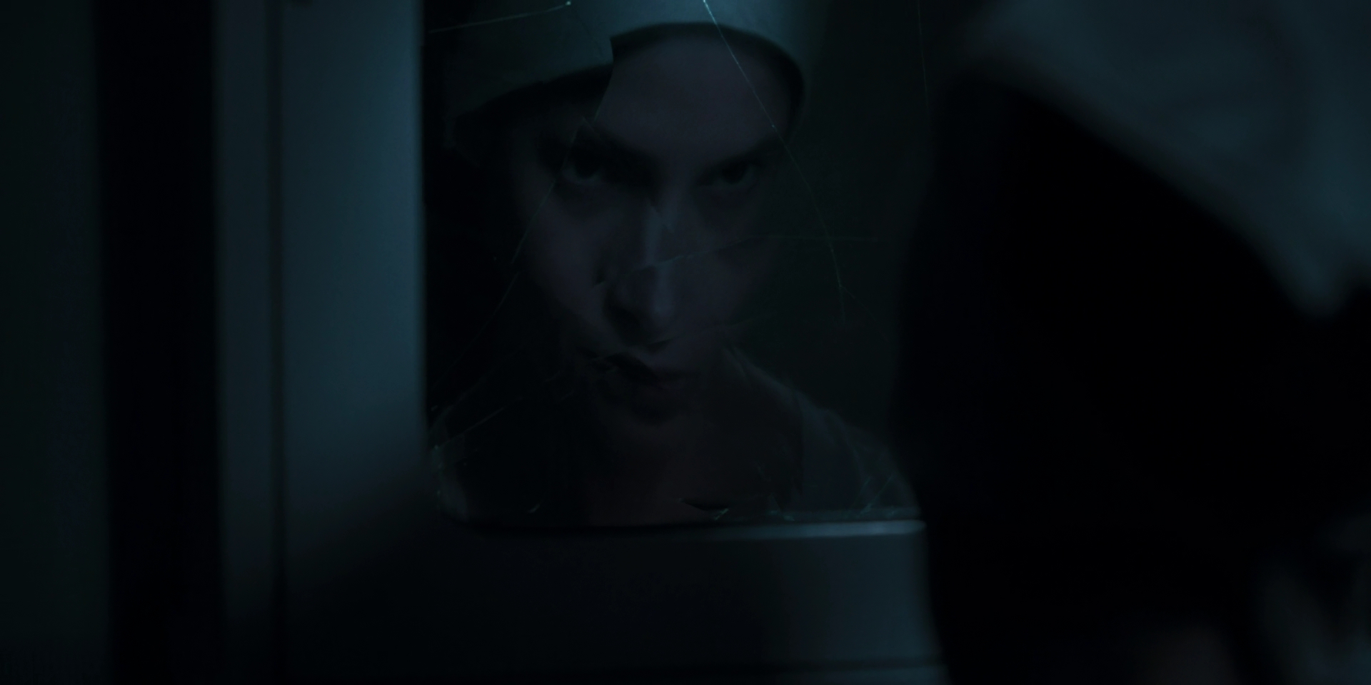 Ashley-Greene-dot-nl-TheRitual4134.jpg