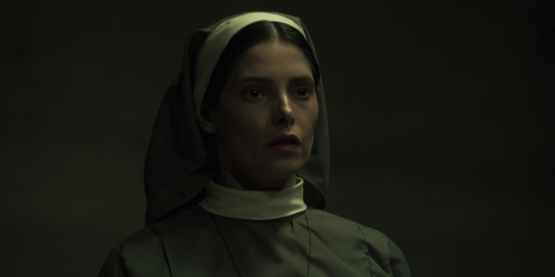 Ashley-Greene-dot-nl-TheRitual4813.jpg
