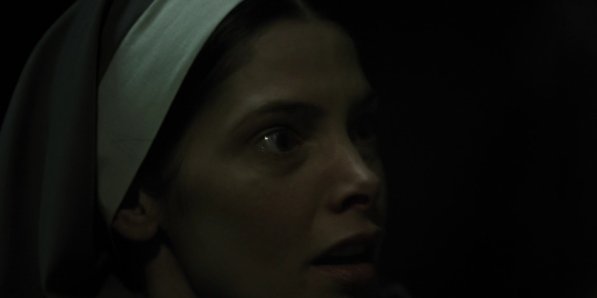 Ashley-Greene-dot-nl-TheRitual5210.jpg Ashley-Greene-dot-nl-TheRitual5210.jpg