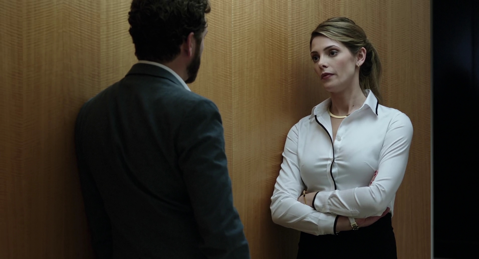 Ashley-Greene-dot-NL-Urge0410.jpg