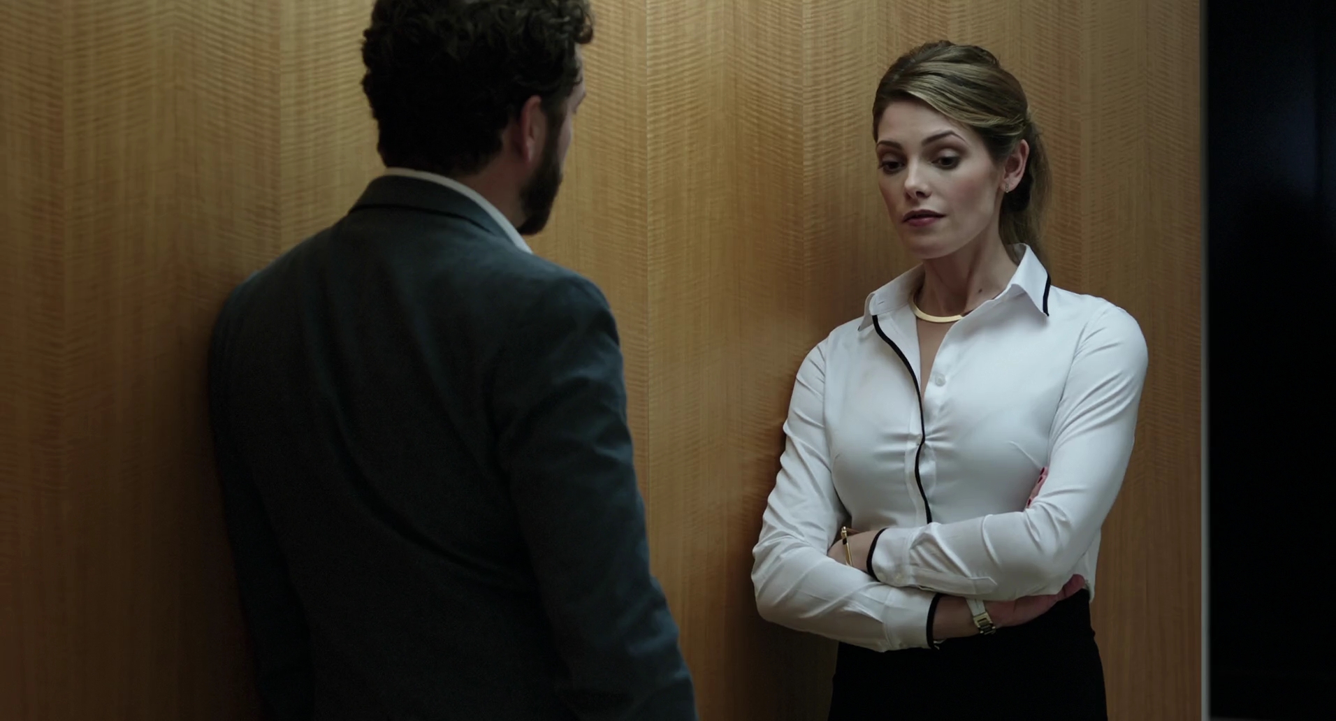 Ashley-Greene-dot-NL-Urge0412.jpg