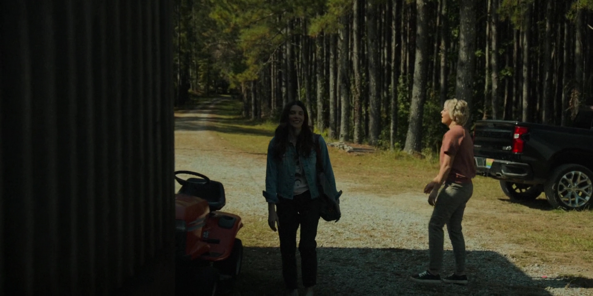 Ashley-Greene-dot-nl_WrongPlace1749.jpg