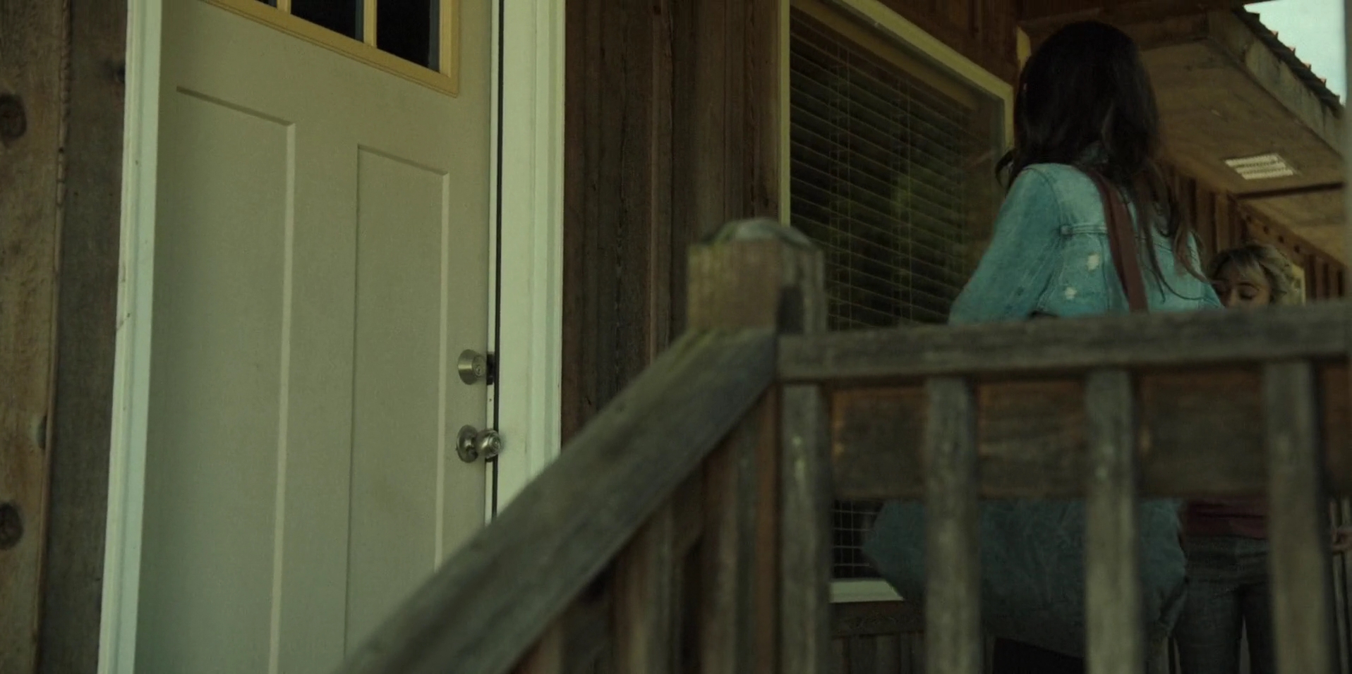 Ashley-Greene-dot-nl_WrongPlace1759.jpg