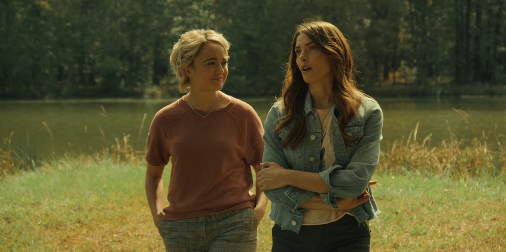 Ashley-Greene-dot-nl_WrongPlace2046.jpg