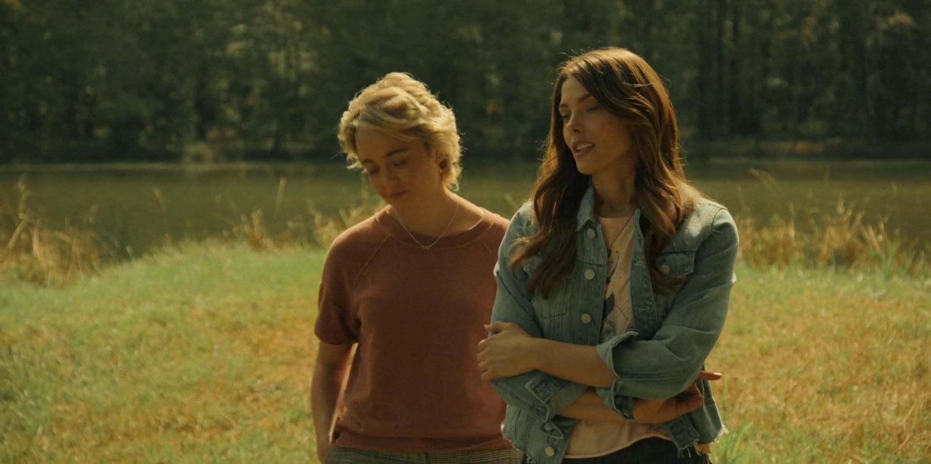 Ashley-Greene-dot-nl_WrongPlace2051.jpg