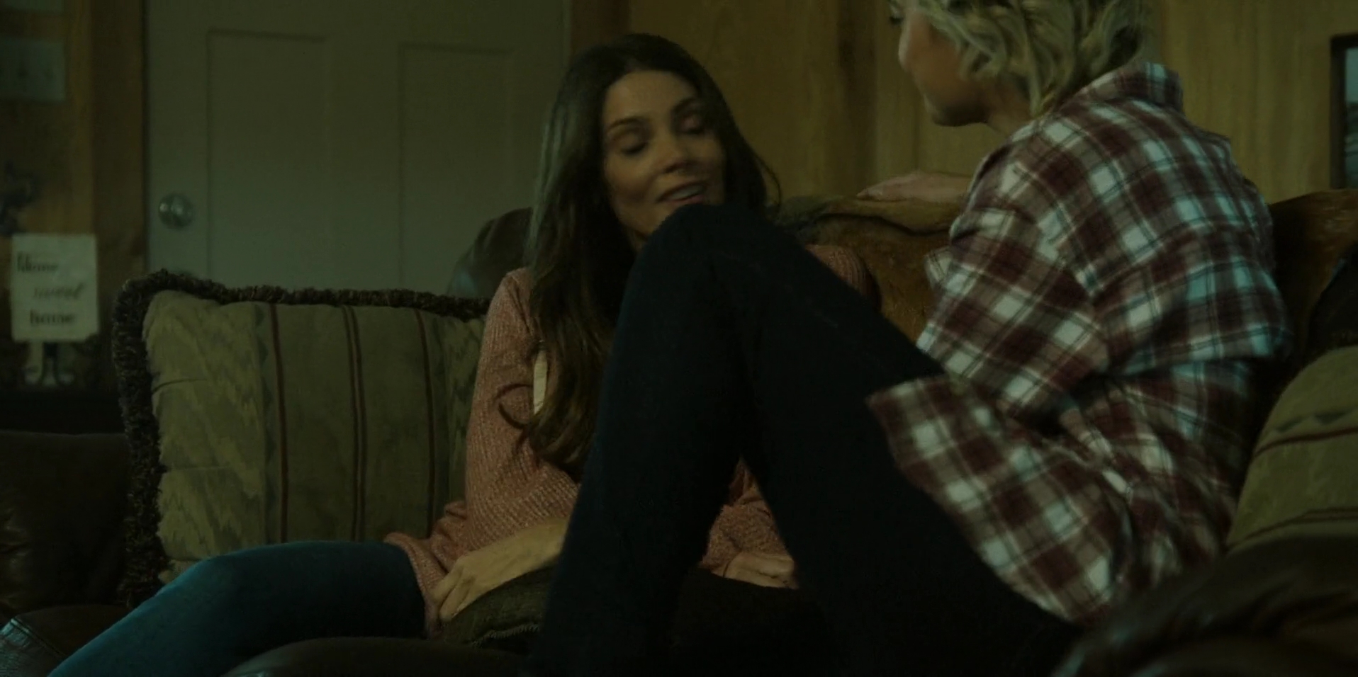 Ashley-Greene-dot-nl_WrongPlace2227.jpg Ashley-Greene-dot-nl_WrongPlace2227.jpg