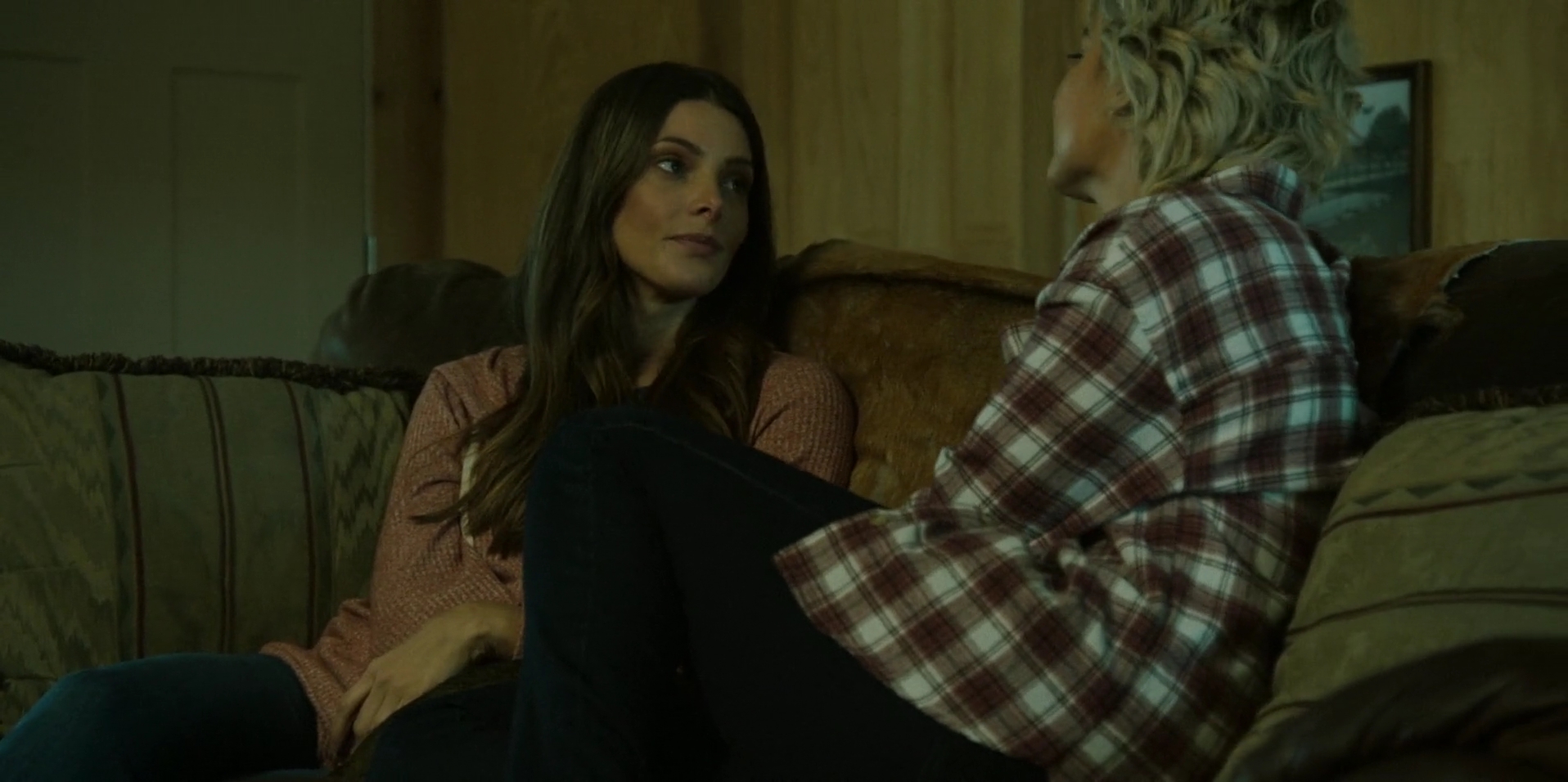 Ashley-Greene-dot-nl_WrongPlace2230.jpg
