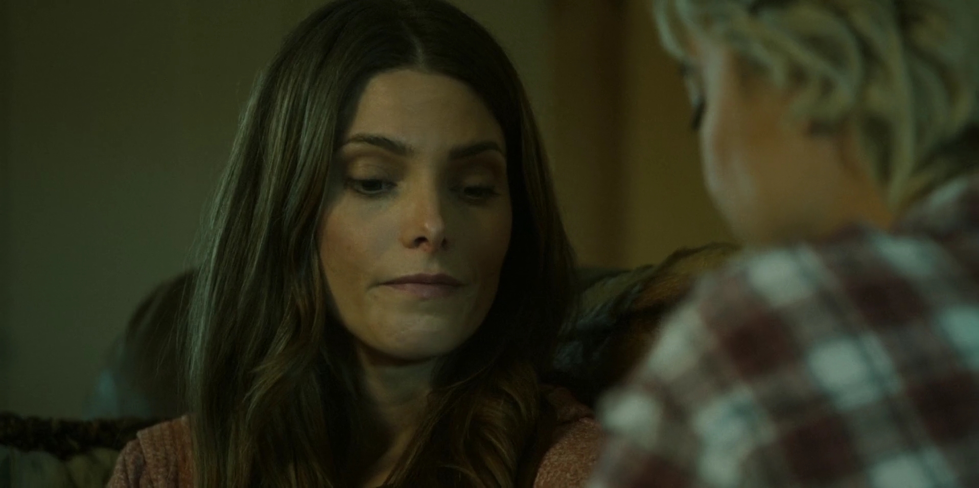 Ashley-Greene-dot-nl_WrongPlace2245.jpg