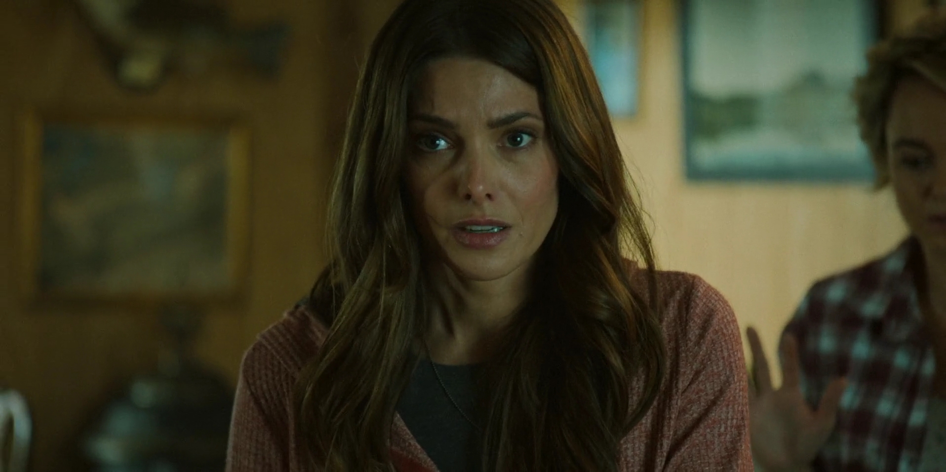 Ashley-Greene-dot-nl_WrongPlace2376.jpg