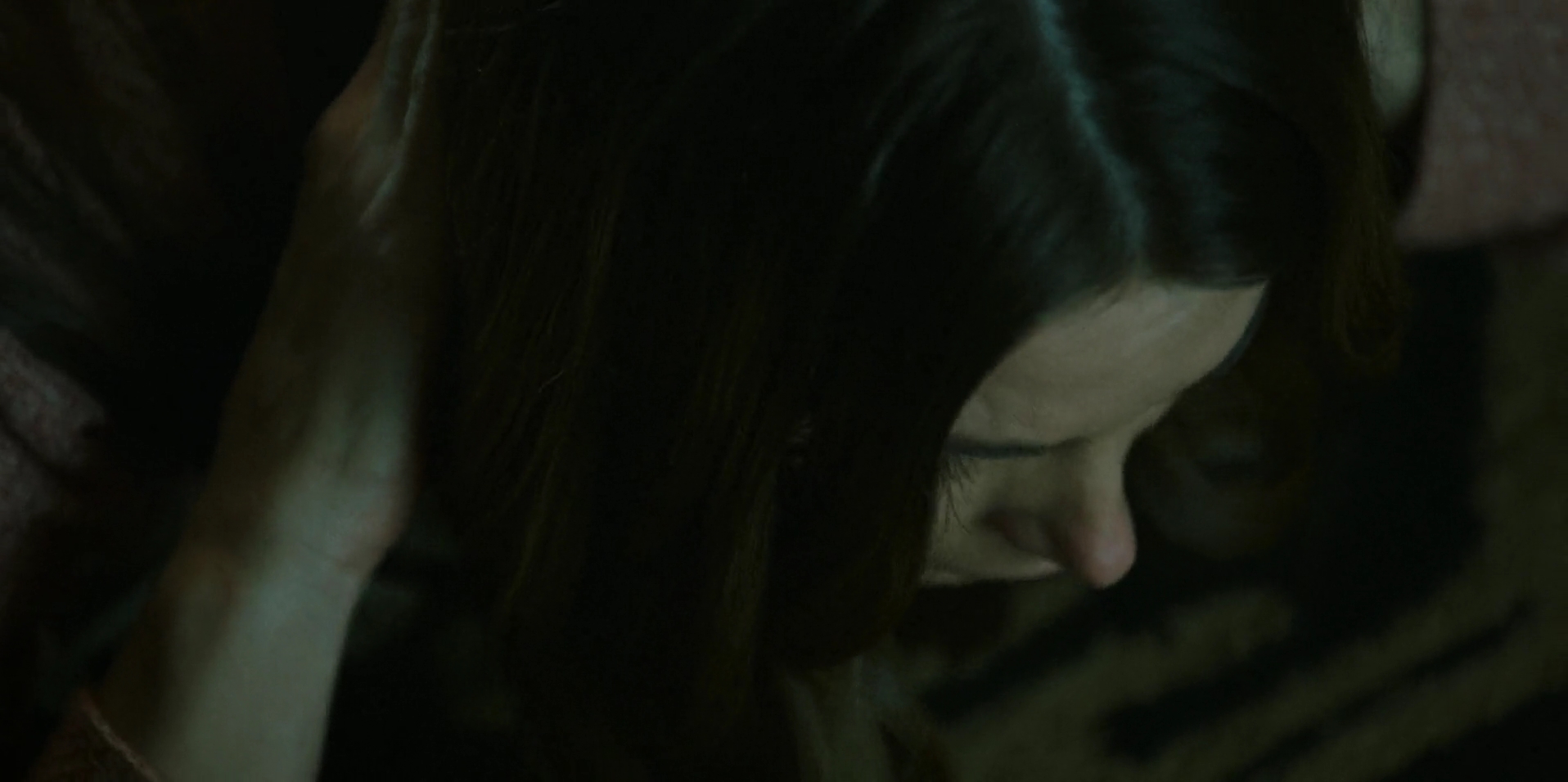 Ashley-Greene-dot-nl_WrongPlace2569.jpg