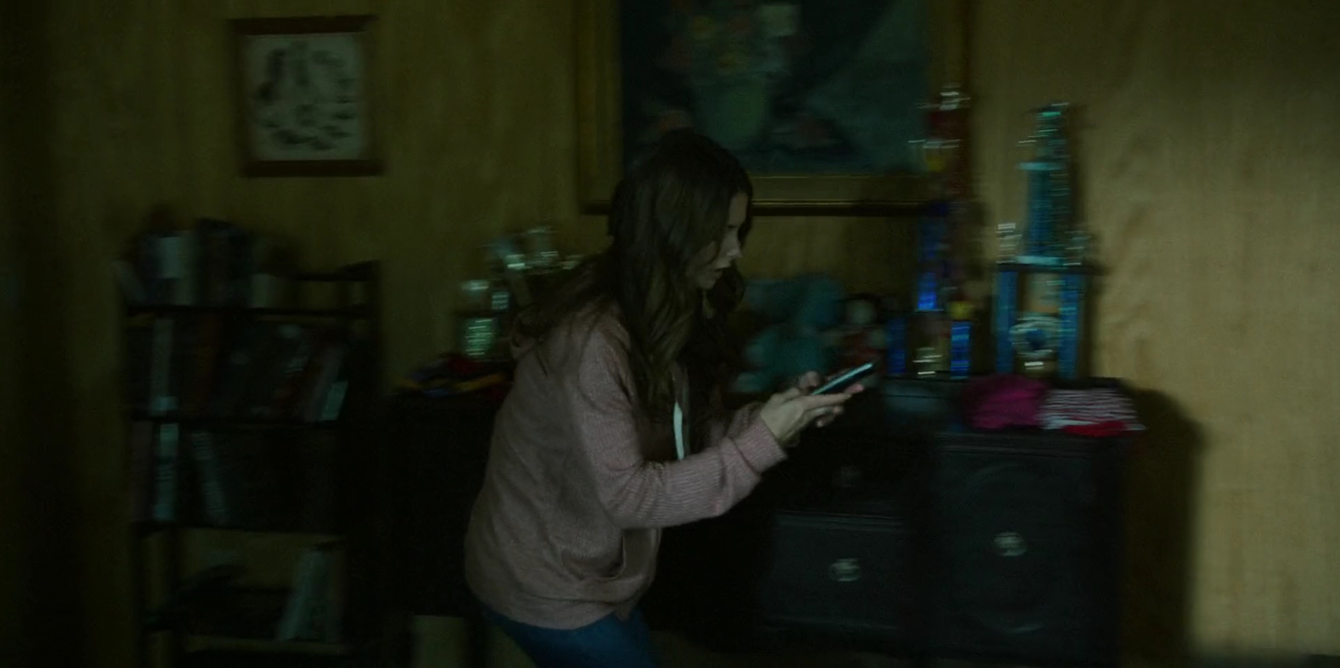 Ashley-Greene-dot-nl_WrongPlace2594.jpg