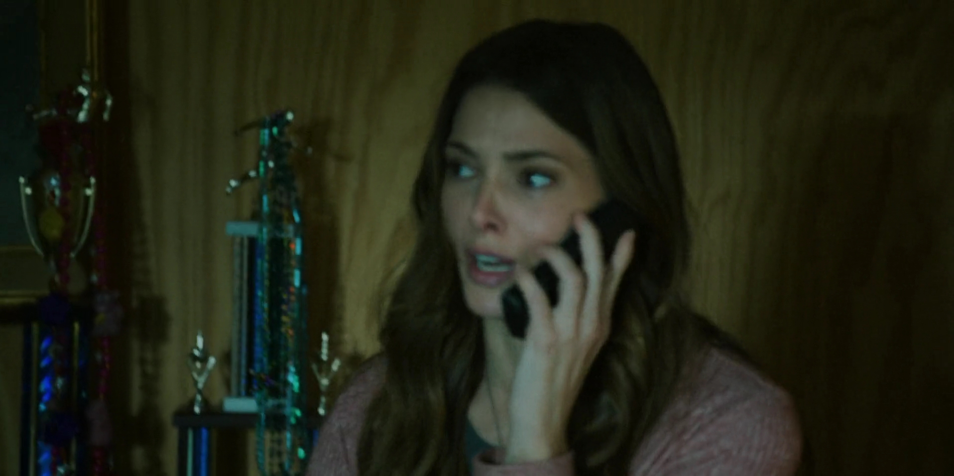Ashley-Greene-dot-nl_WrongPlace2599.jpg