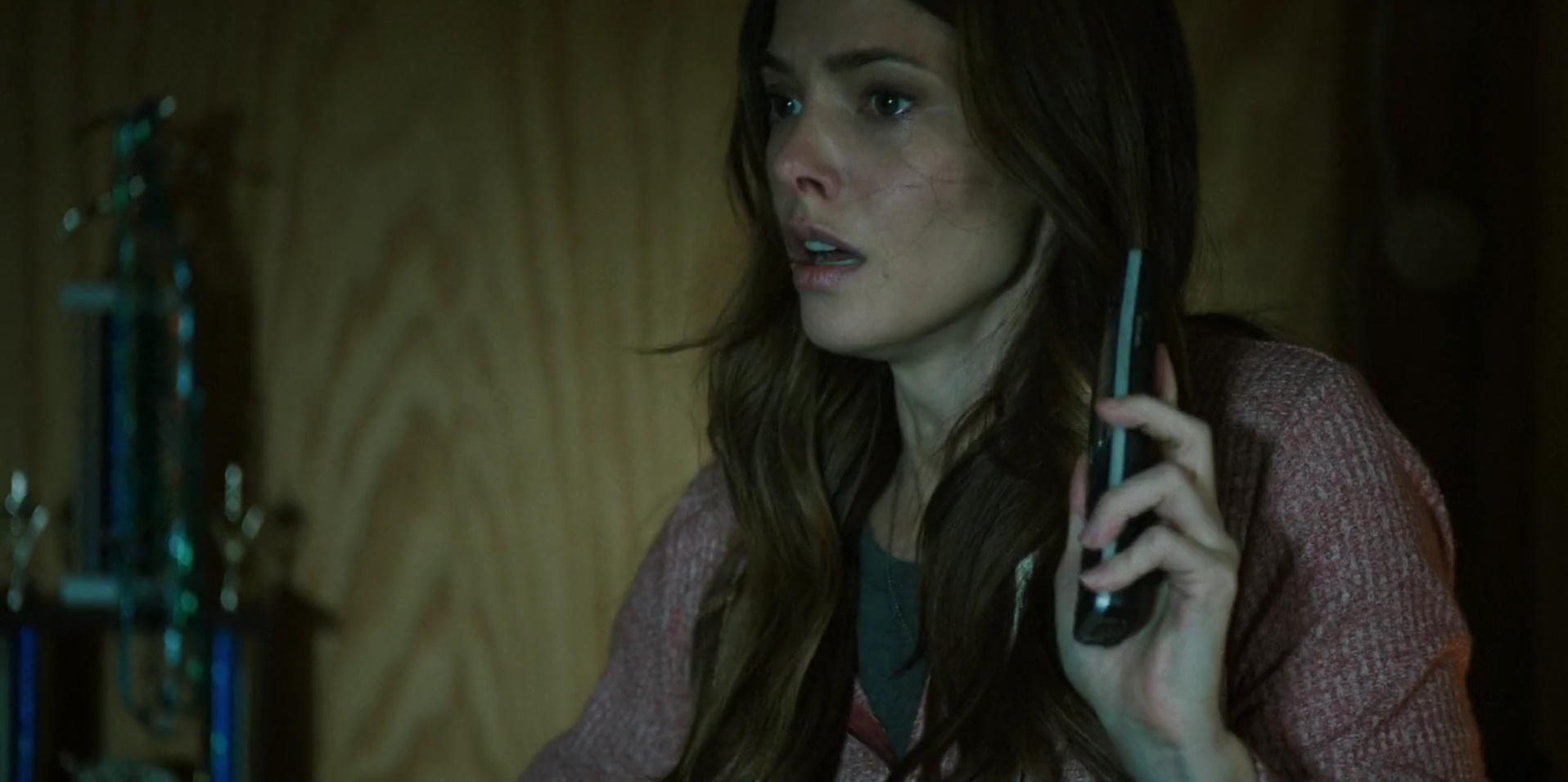 Ashley-Greene-dot-nl_WrongPlace2611.jpg