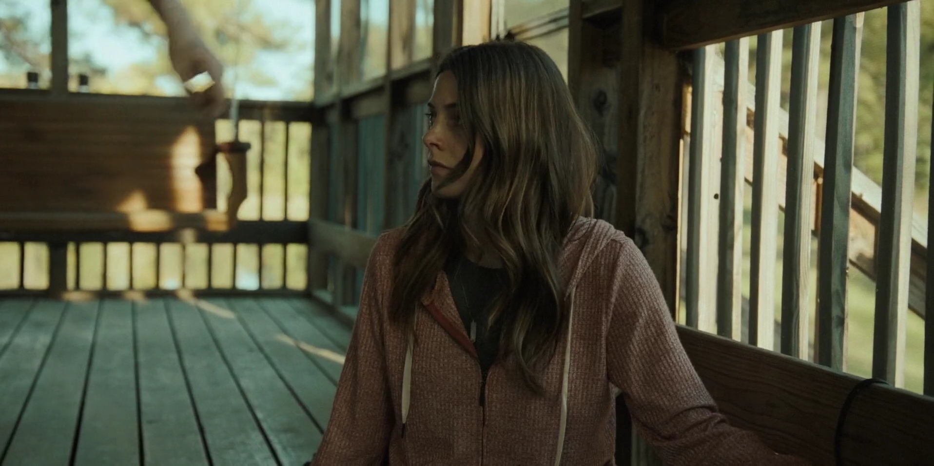 Ashley-Greene-dot-nl_WrongPlace2900.jpg