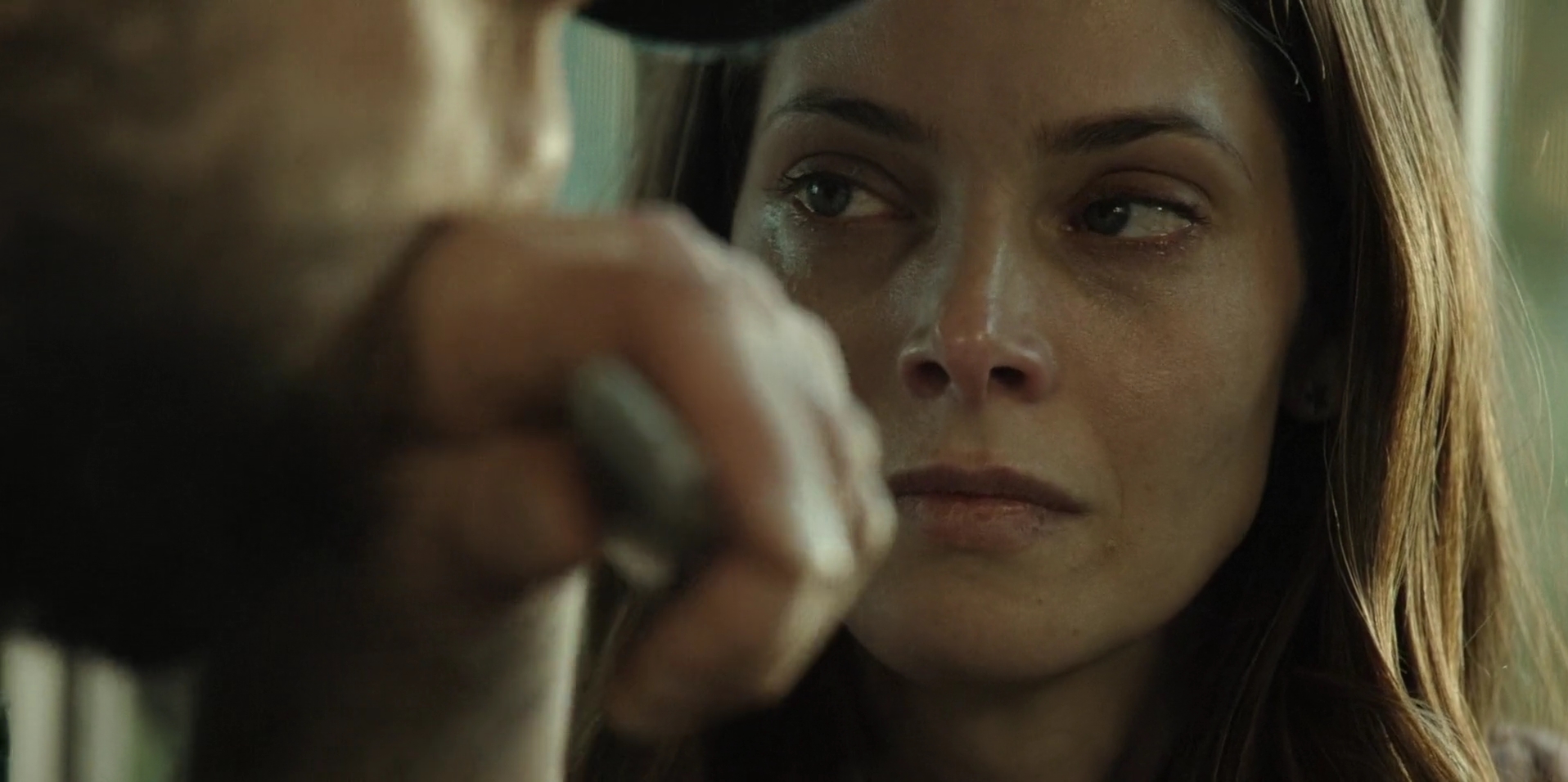 Ashley-Greene-dot-nl_WrongPlace3052.jpg