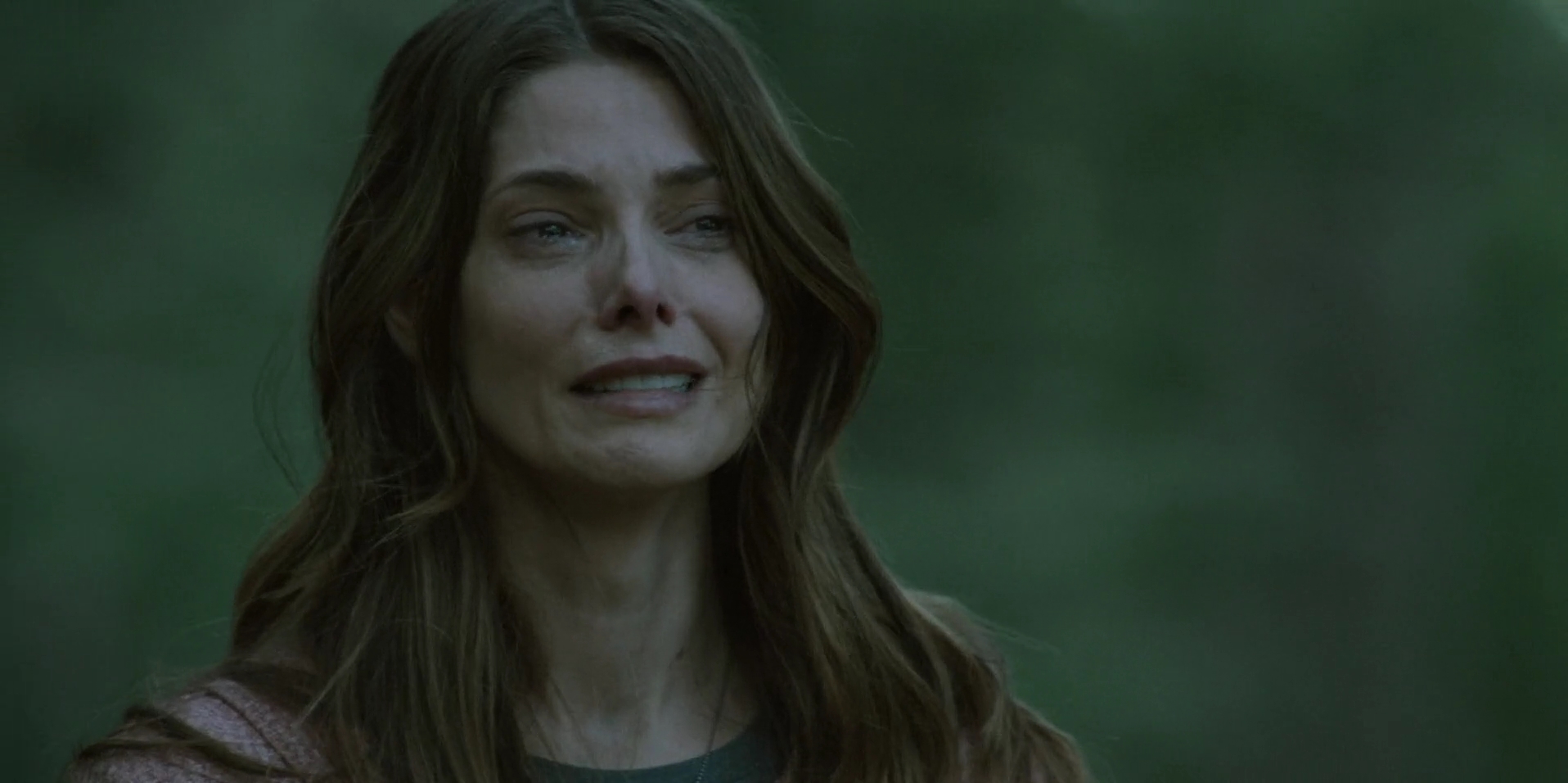Ashley-Greene-dot-nl_WrongPlace3745.jpg