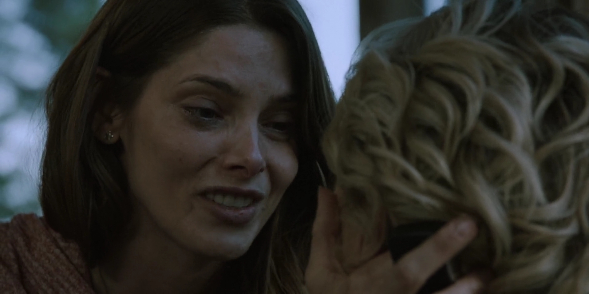 Ashley-Greene-dot-nl_WrongPlace4295.jpg