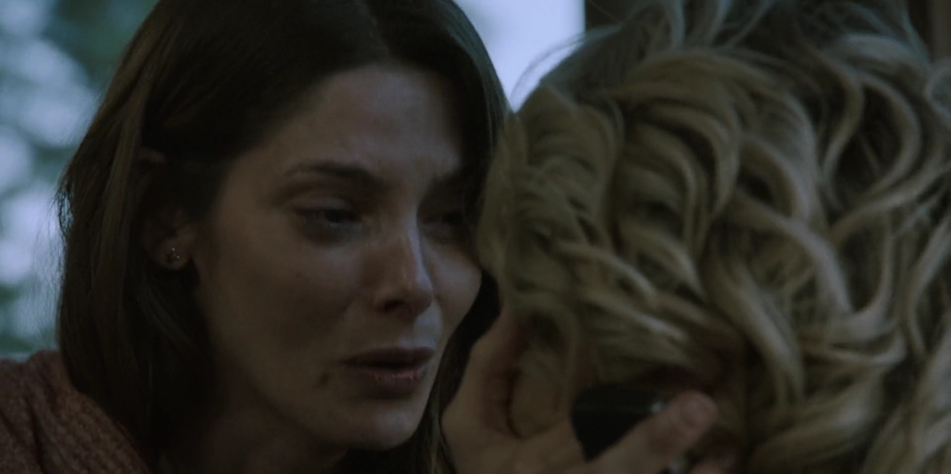 Ashley-Greene-dot-nl_WrongPlace4300.jpg