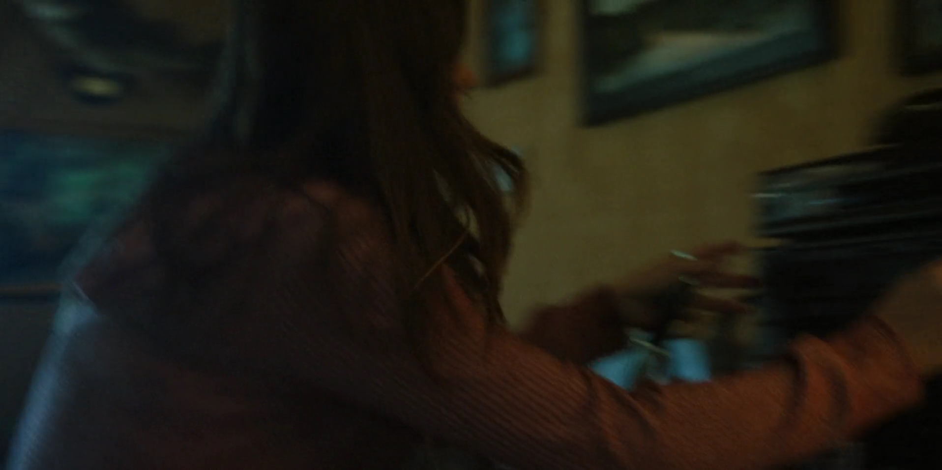 Ashley-Greene-dot-nl_WrongPlace4400.jpg