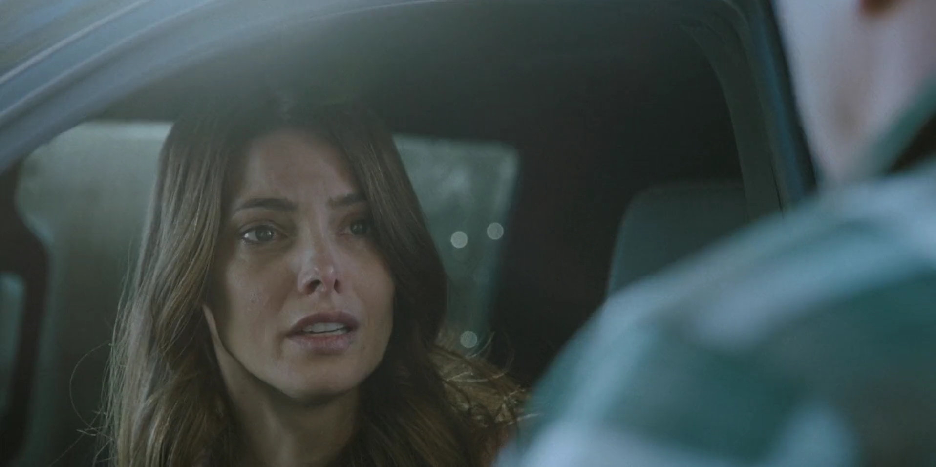 Ashley-Greene-dot-nl_WrongPlace4658.jpg