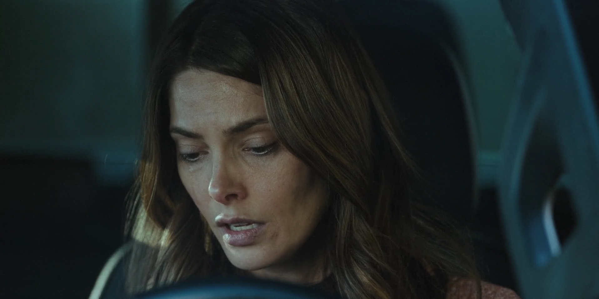 Ashley-Greene-dot-nl_WrongPlace4741.jpg