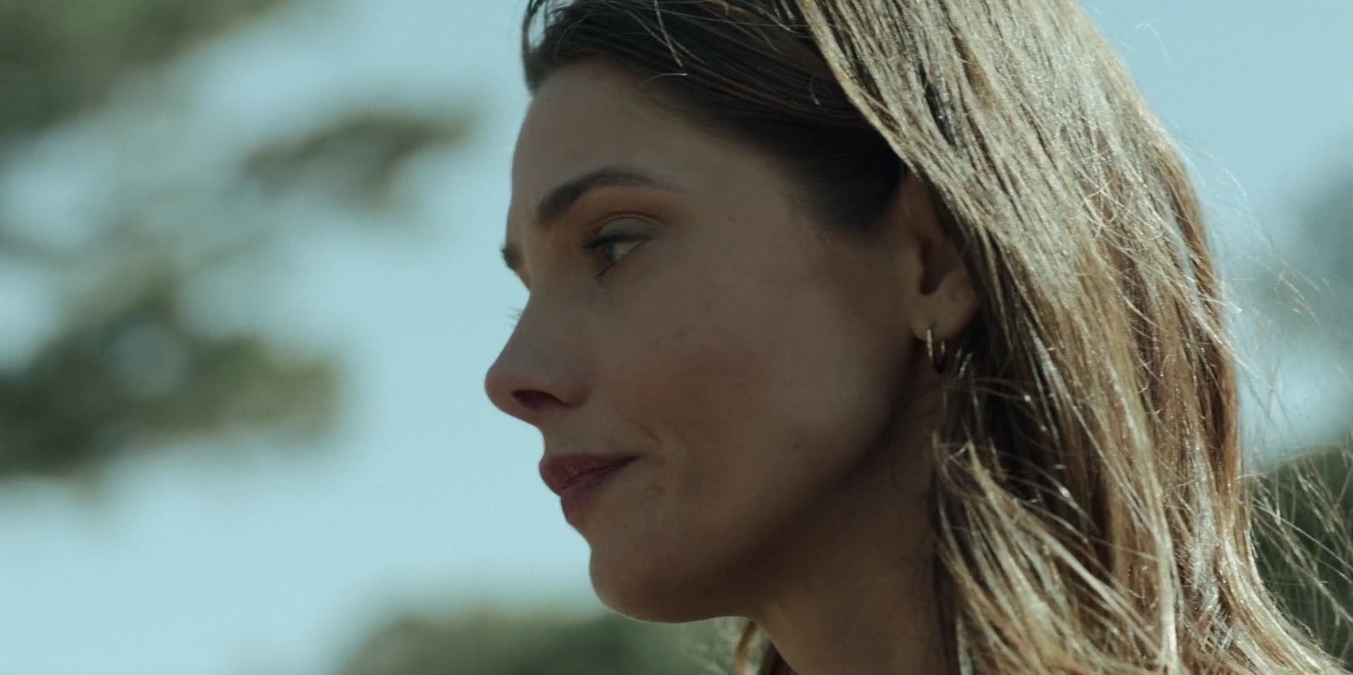 Ashley-Greene-dot-nl_WrongPlace5272.jpg