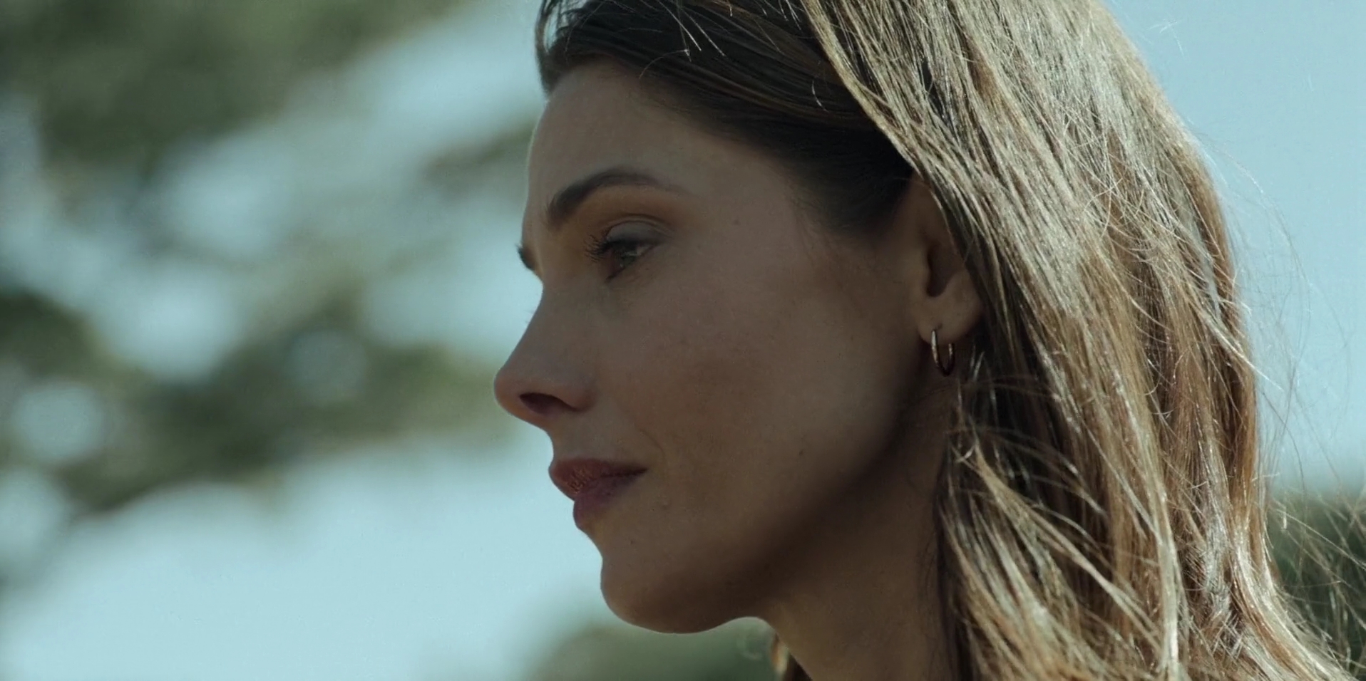 Ashley-Greene-dot-nl_WrongPlace5273.jpg