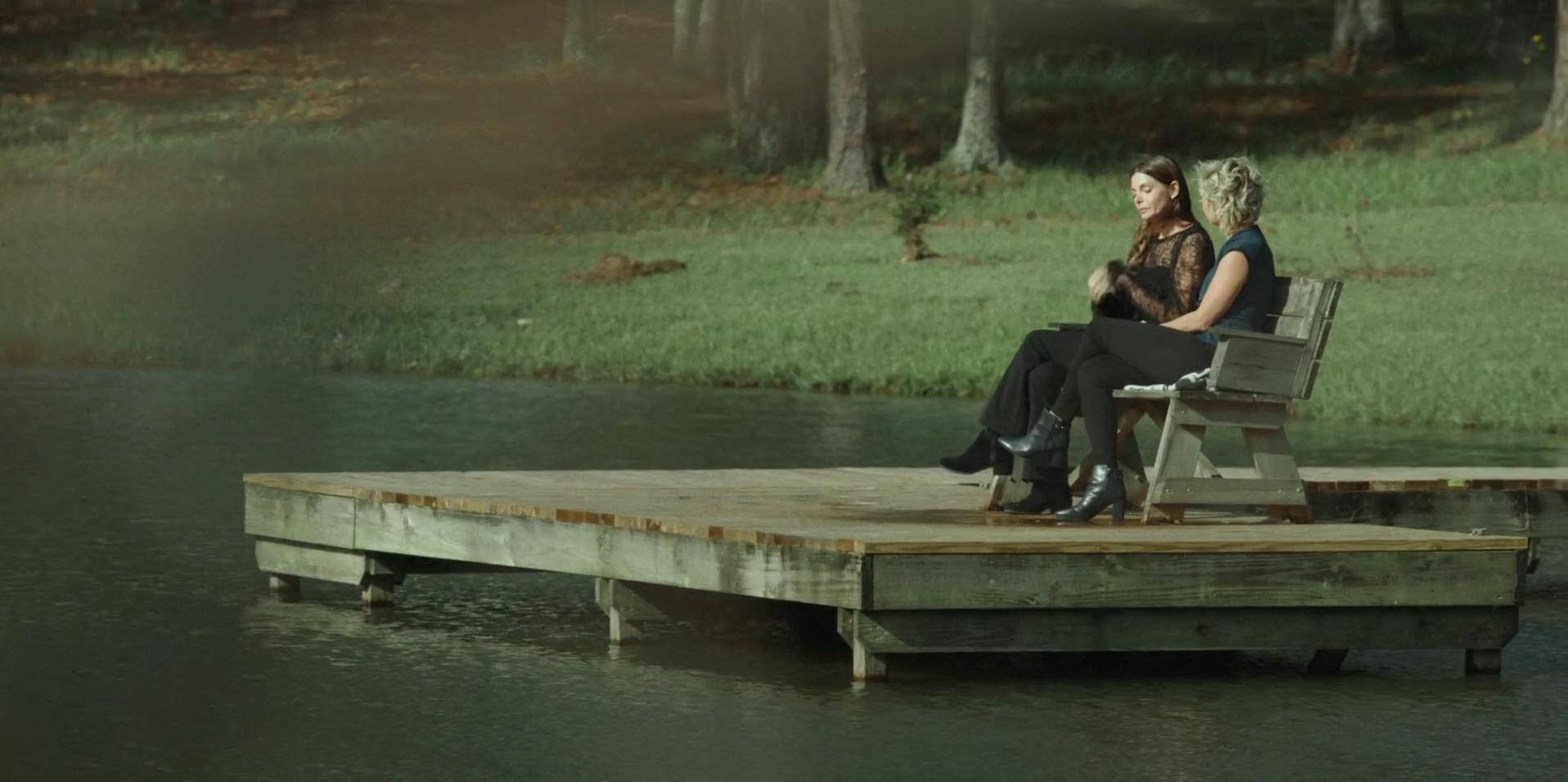 Ashley-Greene-dot-nl_WrongPlace5380.jpg