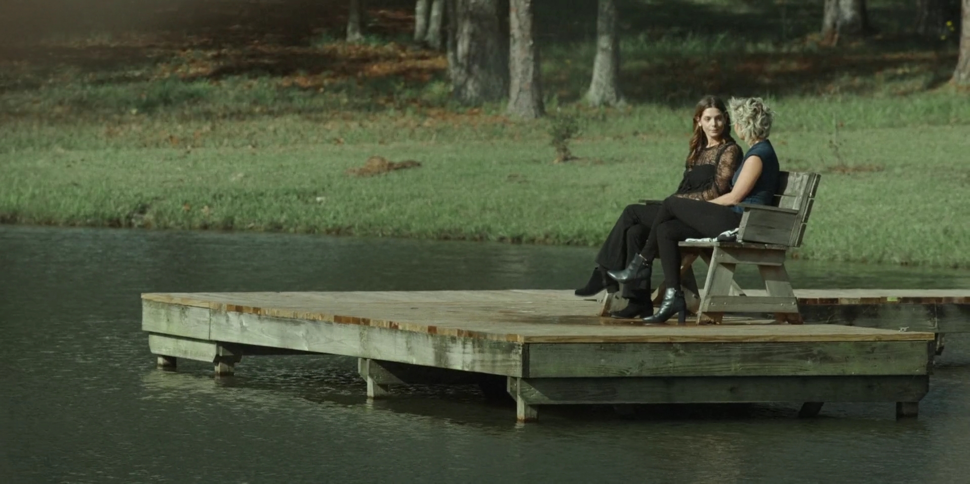 Ashley-Greene-dot-nl_WrongPlace5381.jpg