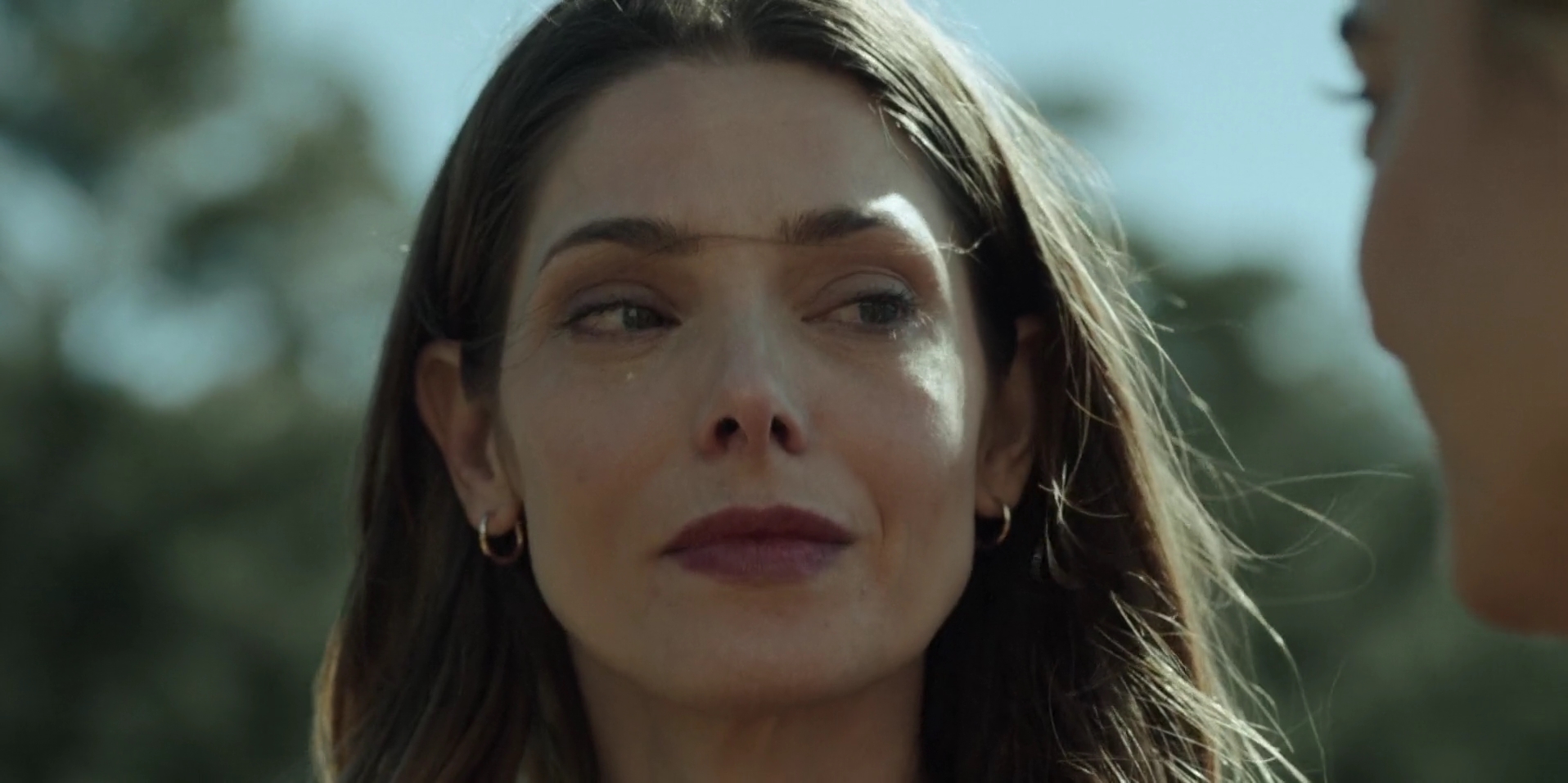 Ashley-Greene-dot-nl_WrongPlace5439.jpg