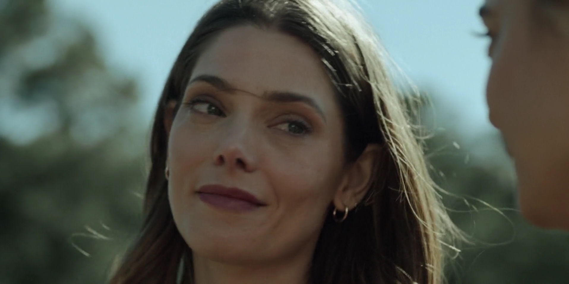 Ashley-Greene-dot-nl_WrongPlace5440.jpg