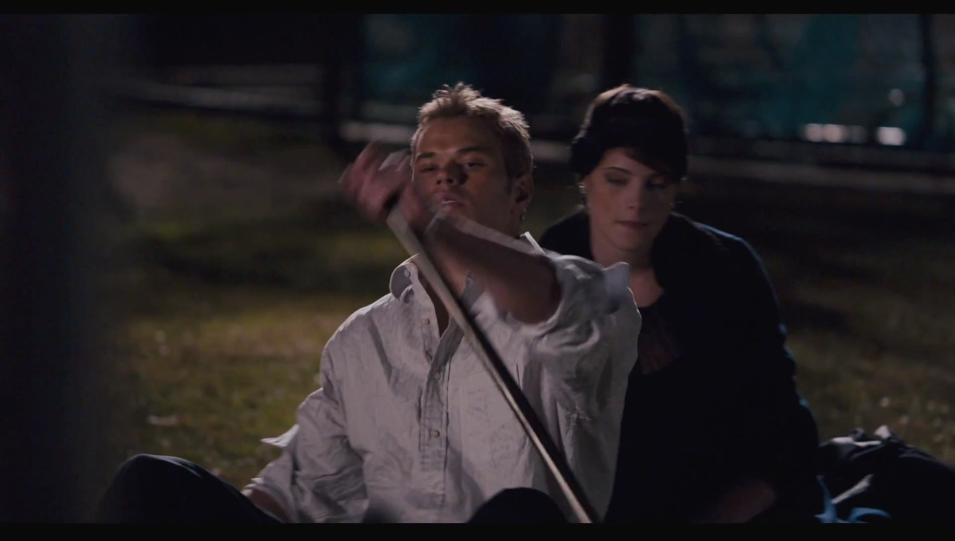 Ashley-Greene-dot-nl-Warrior_Featurette0035.jpg Ashley-Greene-dot-nl-Warrior_Featurette0035.jpg