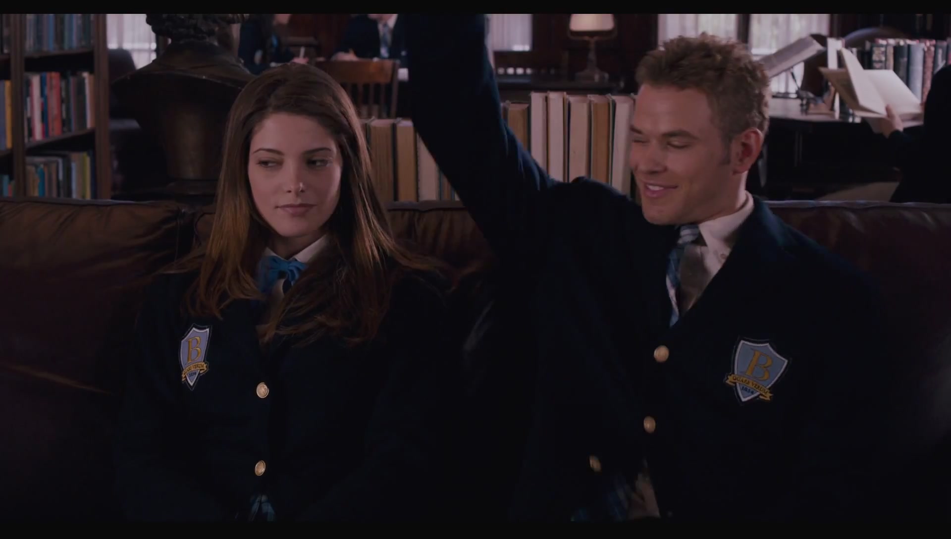 Ashley-Greene-dot-nl-Warrior_Featurette0089.jpg Ashley-Greene-dot-nl-Warrior_Featurette0089.jpg