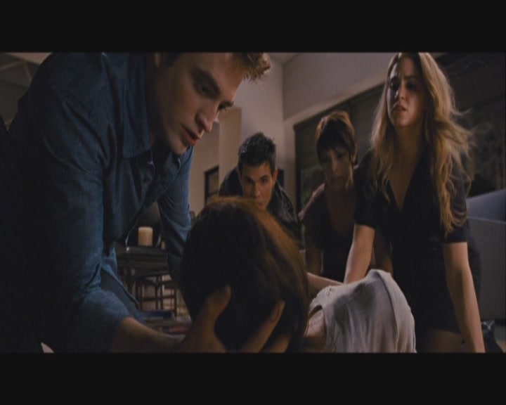 Ashley-Greene-dot-nl_BreakingDawnPart1-1547.jpg