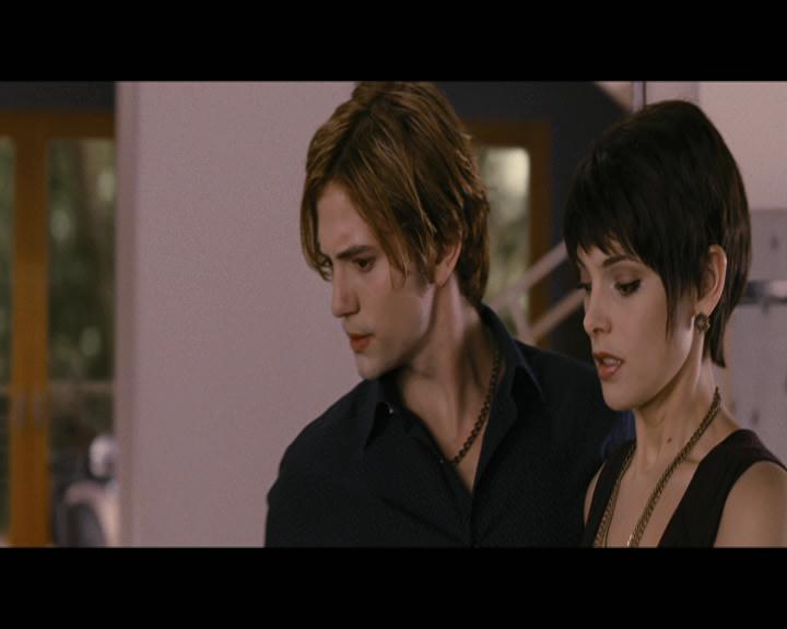 Ashley-Greene-dot-nl_BreakingDawnPart2-0643.jpg