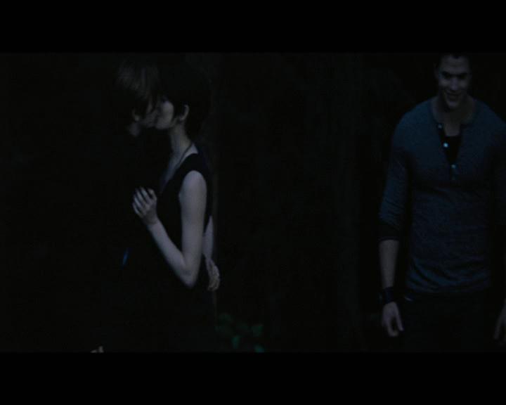 Ashley-Greene-dot-nl_BreakingDawnPart2-0757.jpg