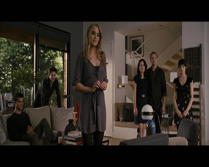 Ashley-Greene-dot-nl_BreakingDawnPart2-1284.jpg