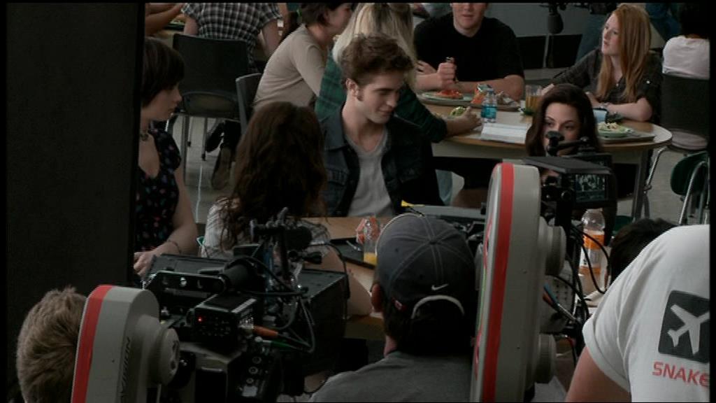 Ashley-Greene-dot-nl_Eclipse-MakingOf00002.jpg