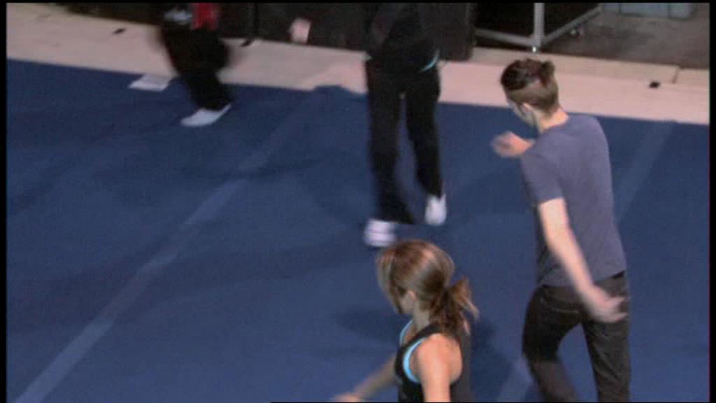 Ashley-Greene-dot-nl_Eclipse-MakingOf00013.jpg
