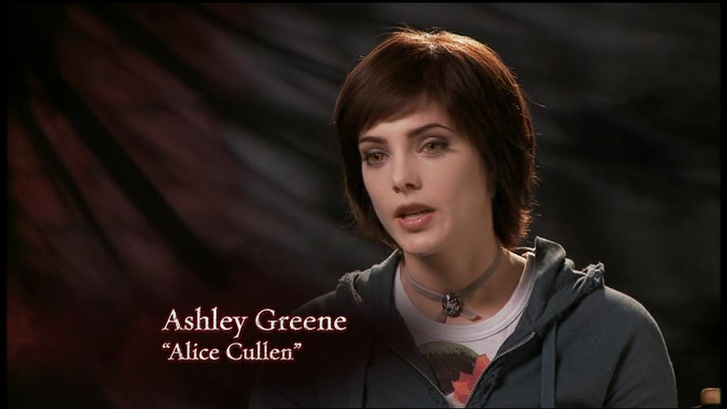 Ashley-Greene-dot-nl_Eclipse-MakingOf00025.jpg
