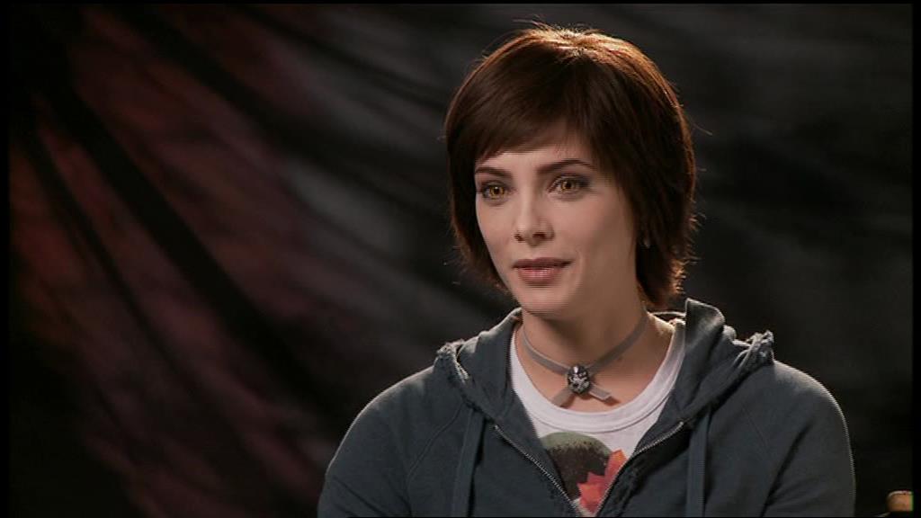 Ashley-Greene-dot-nl_Eclipse-MakingOf00057.jpg