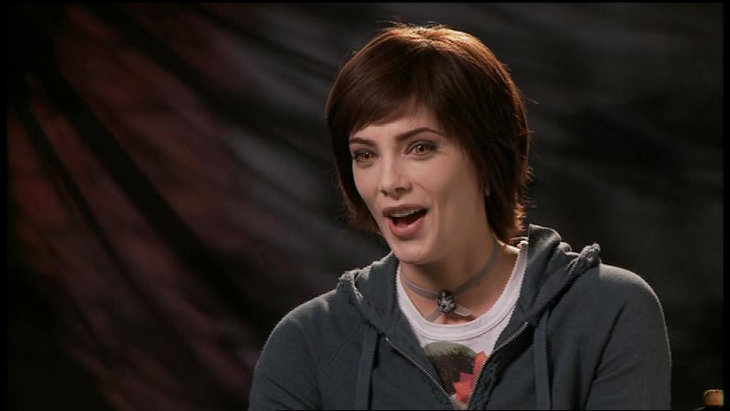 Ashley-Greene-dot-nl_Eclipse-MakingOf00059.jpg