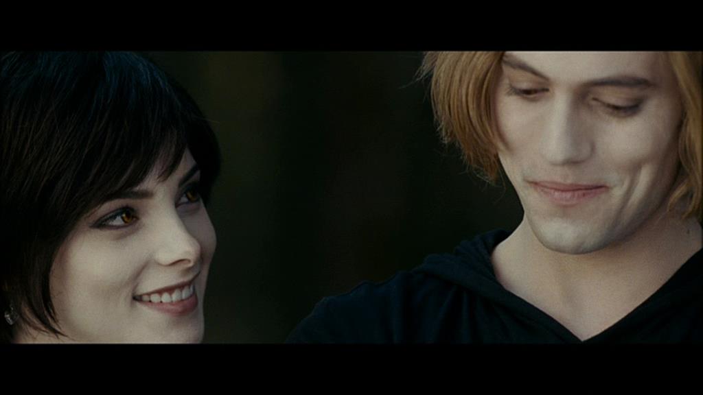Ashley-Greene-dot-nl_Eclipse-Captures00201.jpg
