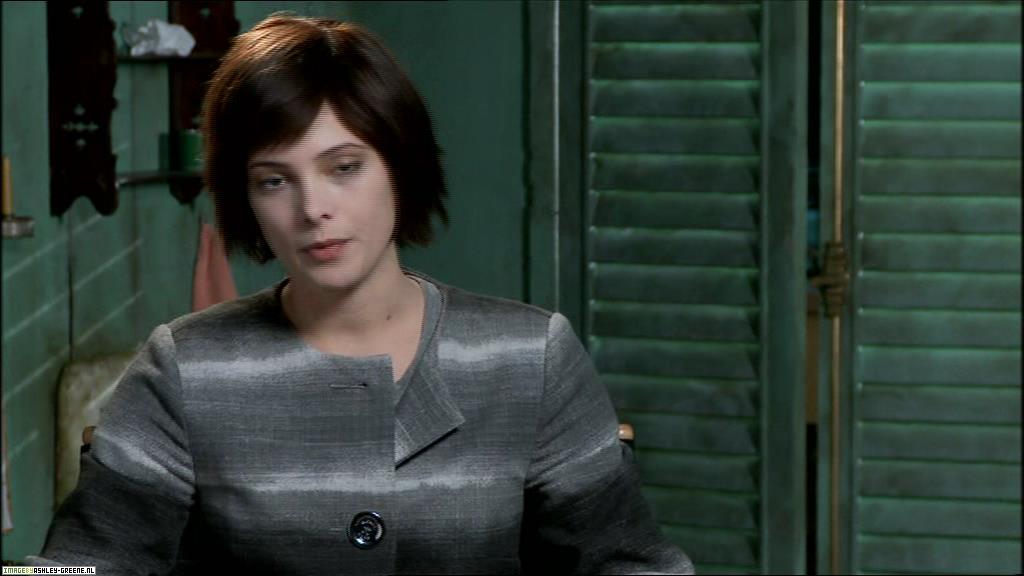 Ashley-Greene_dot_nl--NewMoon_InterviewWithTheCast00016.jpg