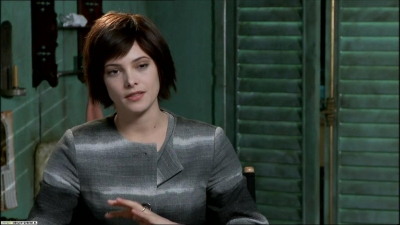 Ashley-Greene_dot_nl--NewMoon_InterviewWithTheCast00023.jpg