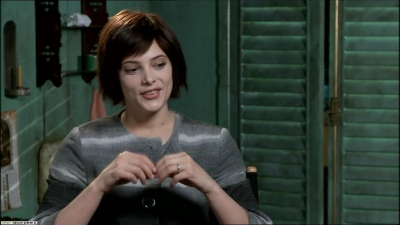 Ashley-Greene_dot_nl--NewMoon_InterviewWithTheCast00042.jpg